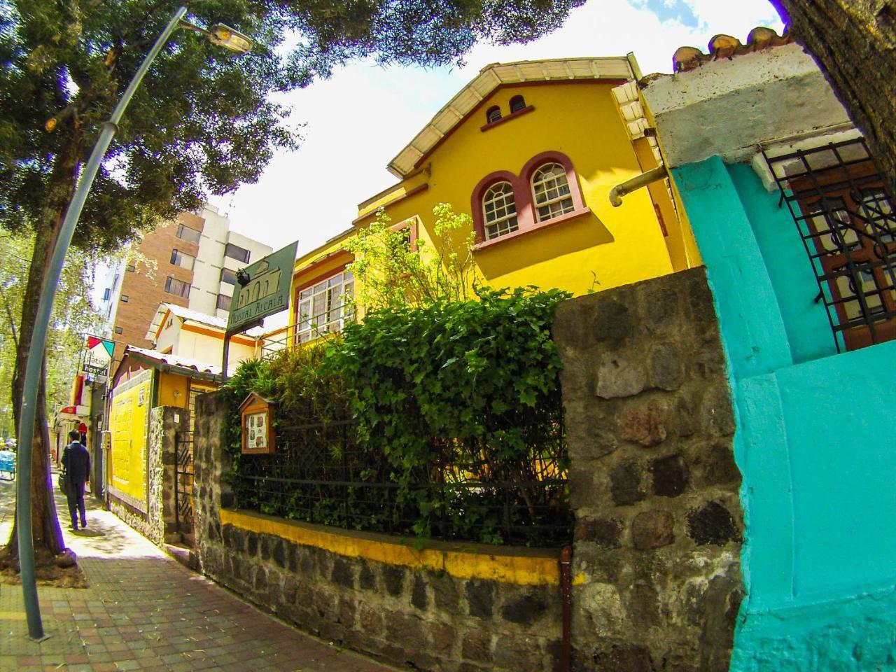 Hostal Alcala Quito Bagian luar foto